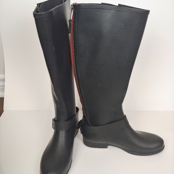 STEVE MADDEN rain boots - Picture 3 of 5